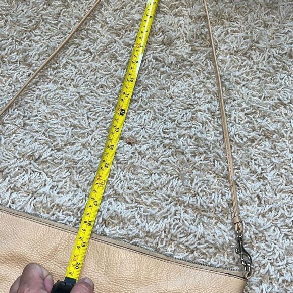 Bleecker beige leather cross body bag by COACH - Picture 16 of 16